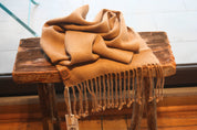 Bufanda de alpaca color Camel