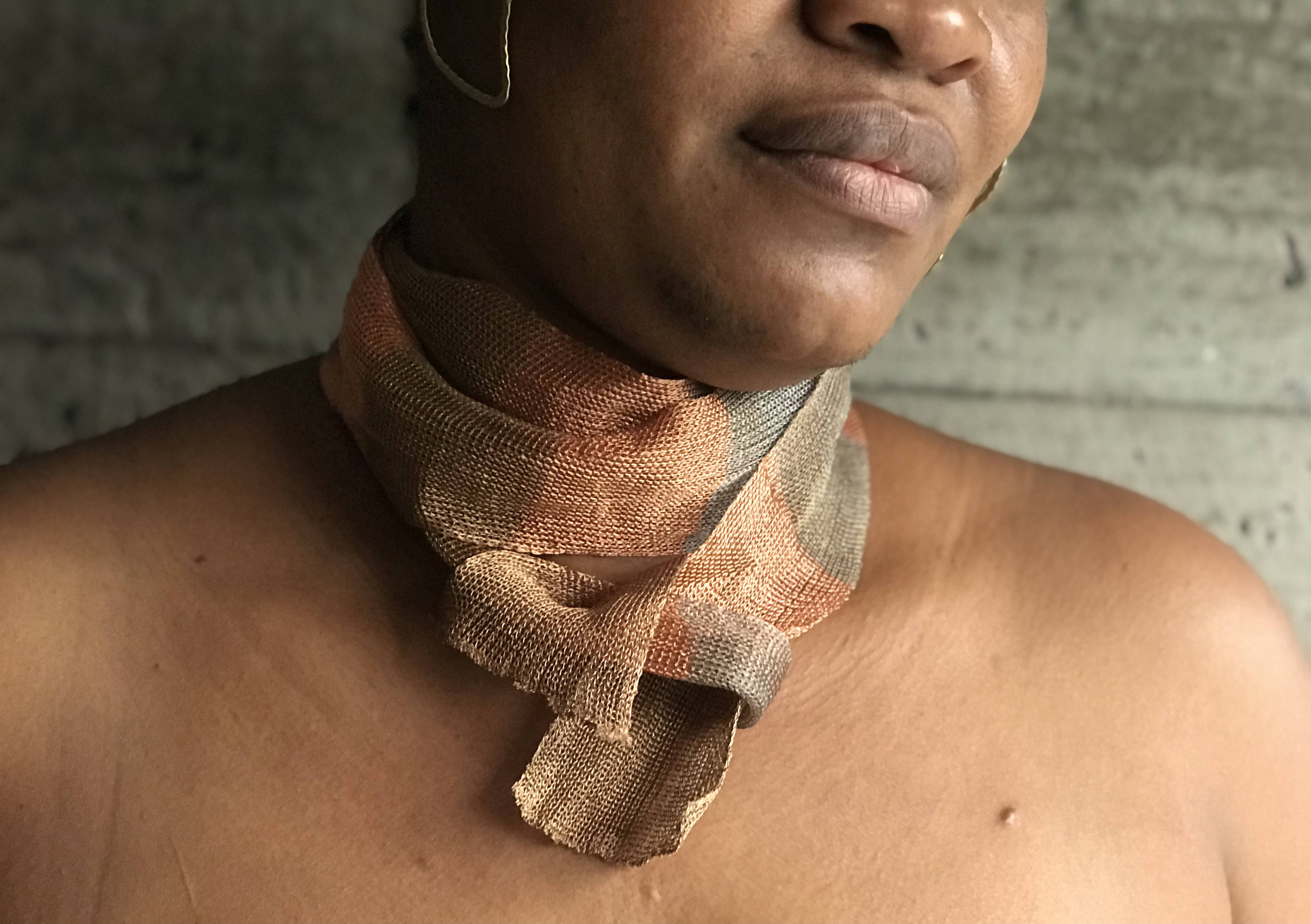 COLLAR CINTA GRUESA ESMALTES