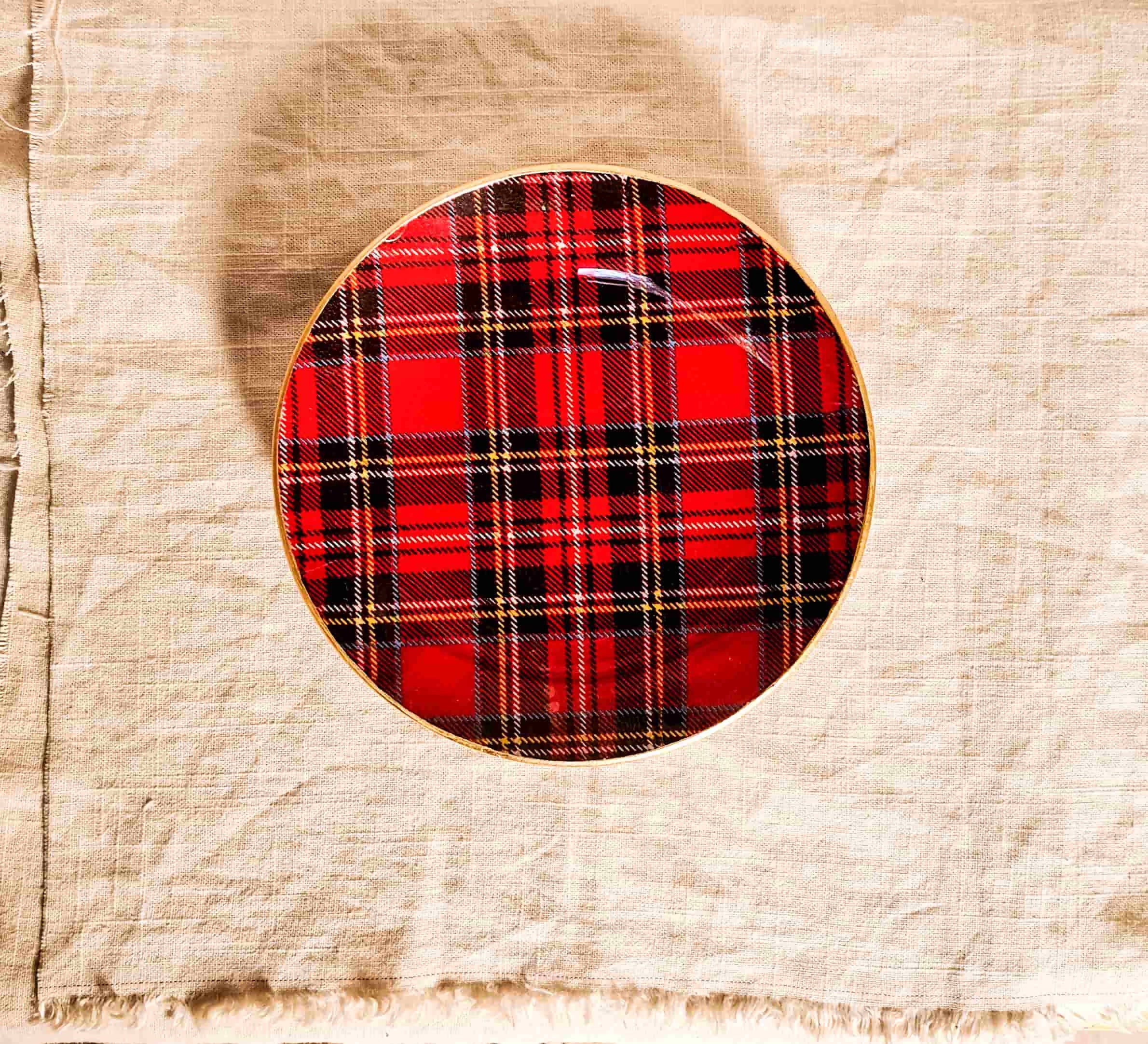 NAVIDAD Plato 15 cm escocés redondo