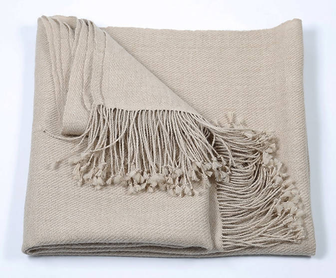 Chal/Bufandon Baby Alpaca color Beige