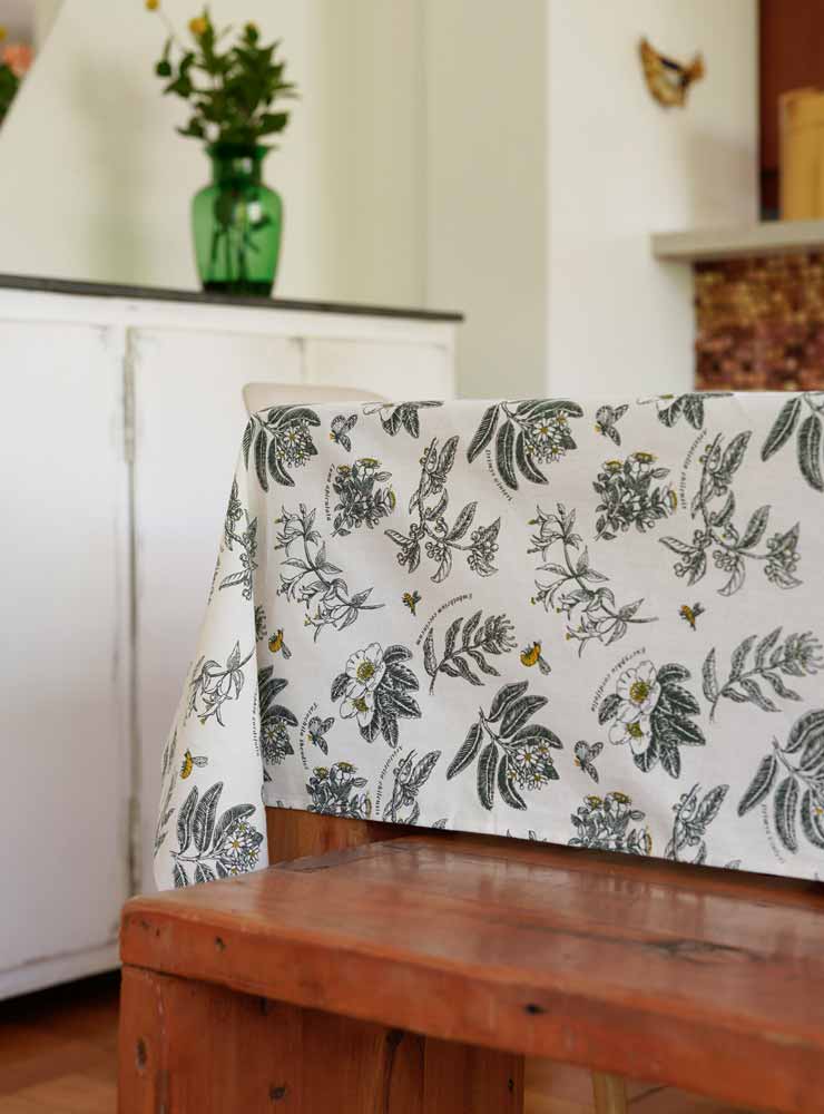 Mantel Polinización 150 x 250 cm