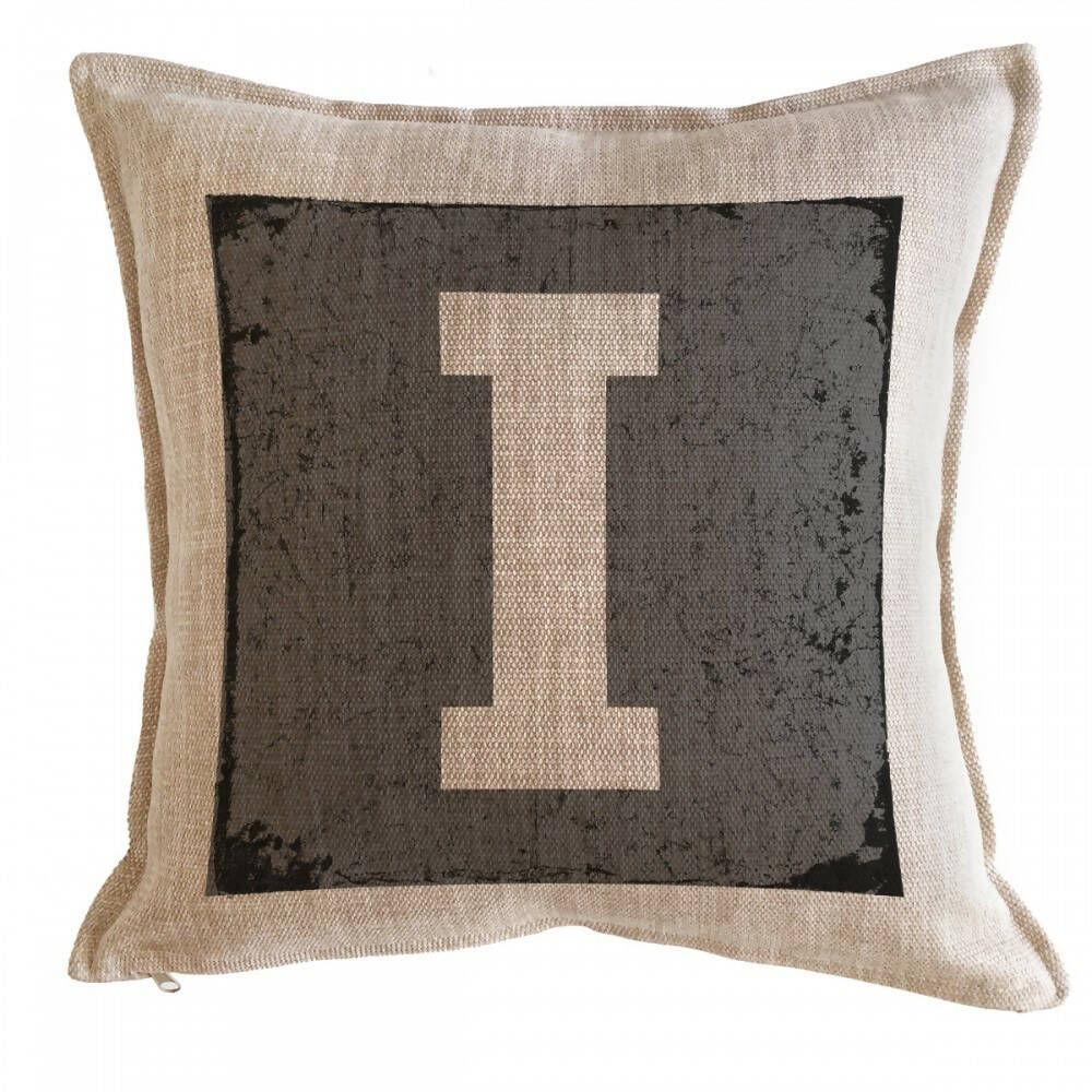 Cojín Letra Fondo Gris