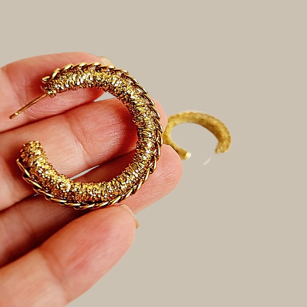 AROS HOOPS CHARLOTTE DORADO