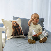 Cojín Oso Pardo - 45 x 45