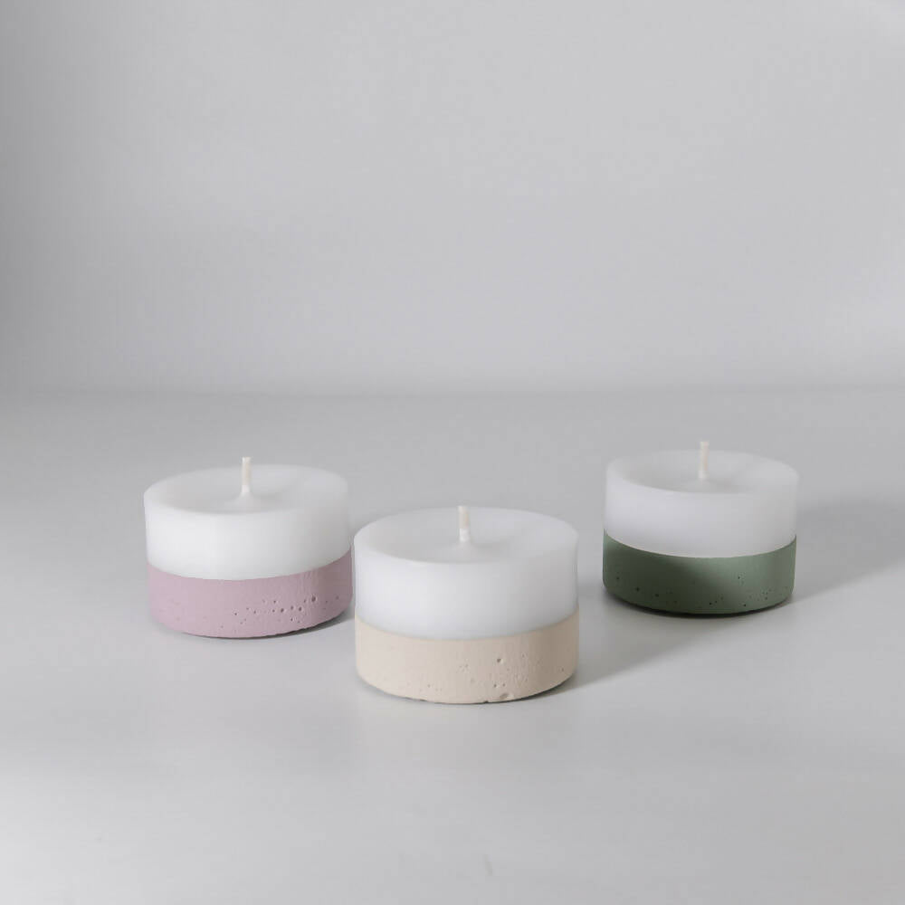 Pack 3 Velas Moneda con hormigón Tierra Oscuro en caja (4,5cm X 7cm de diámetro c/u) Küme