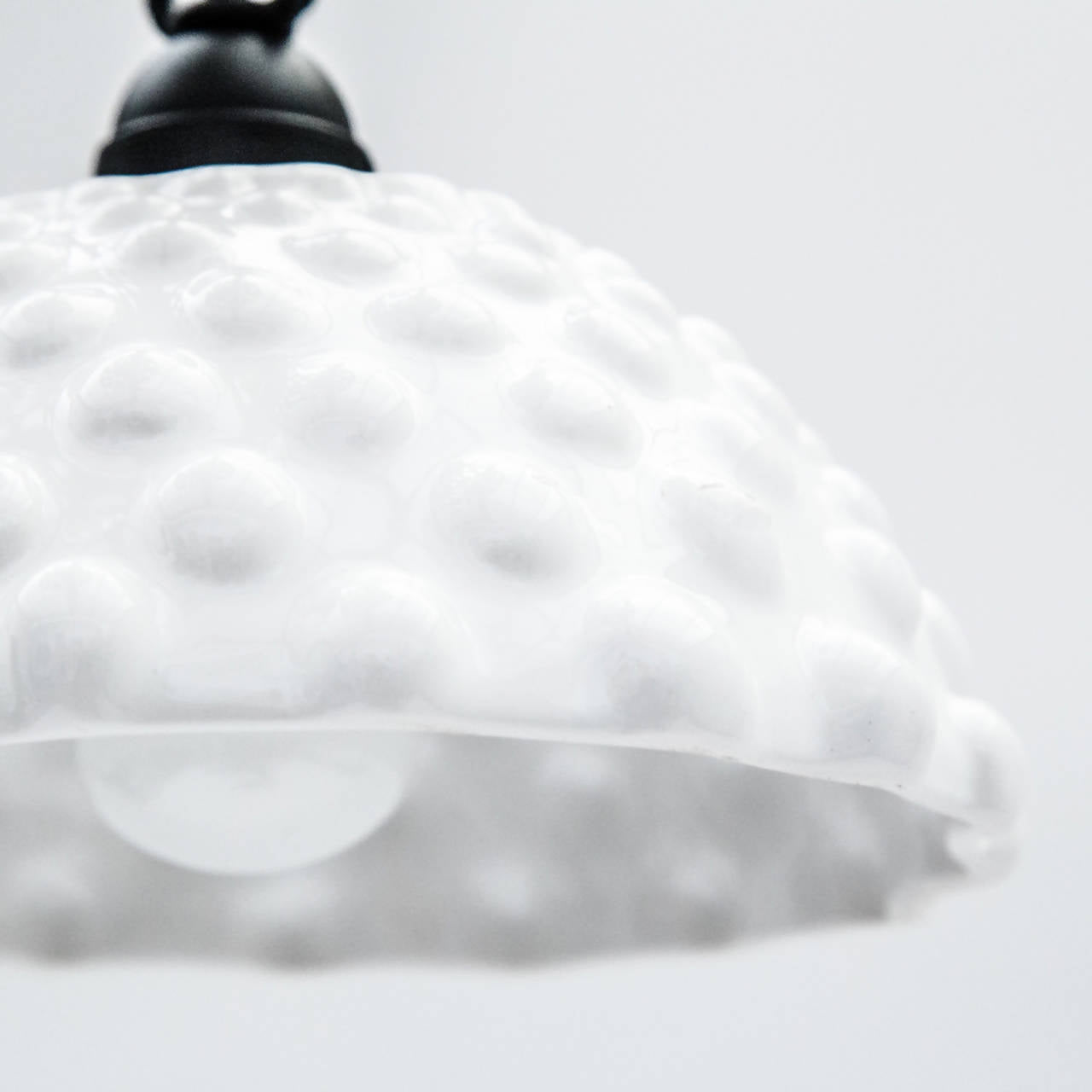 Anfibio Base Fierro Velador