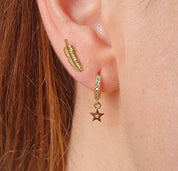 ARGOLLAS MINI CON ESTRELLA CIRCON COLGANDO BAÑO ORO