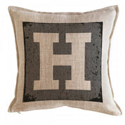 Cojín Letra Fondo Gris