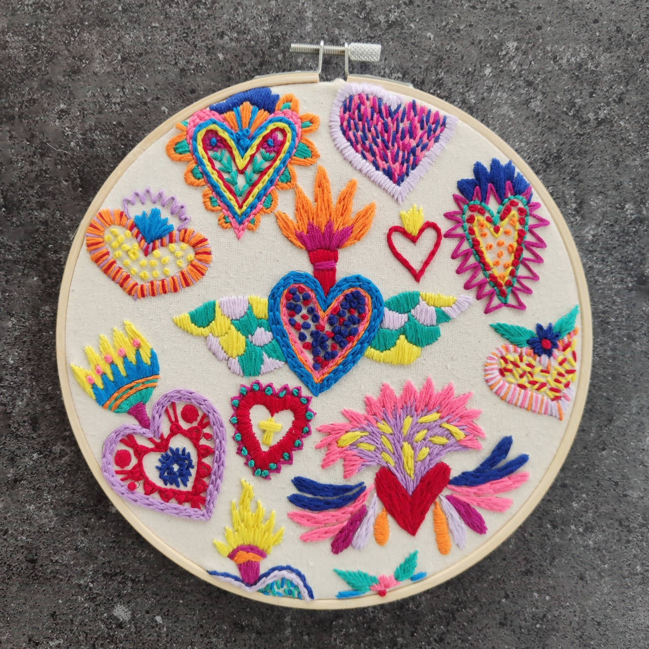 Kit de bordado corazones detente