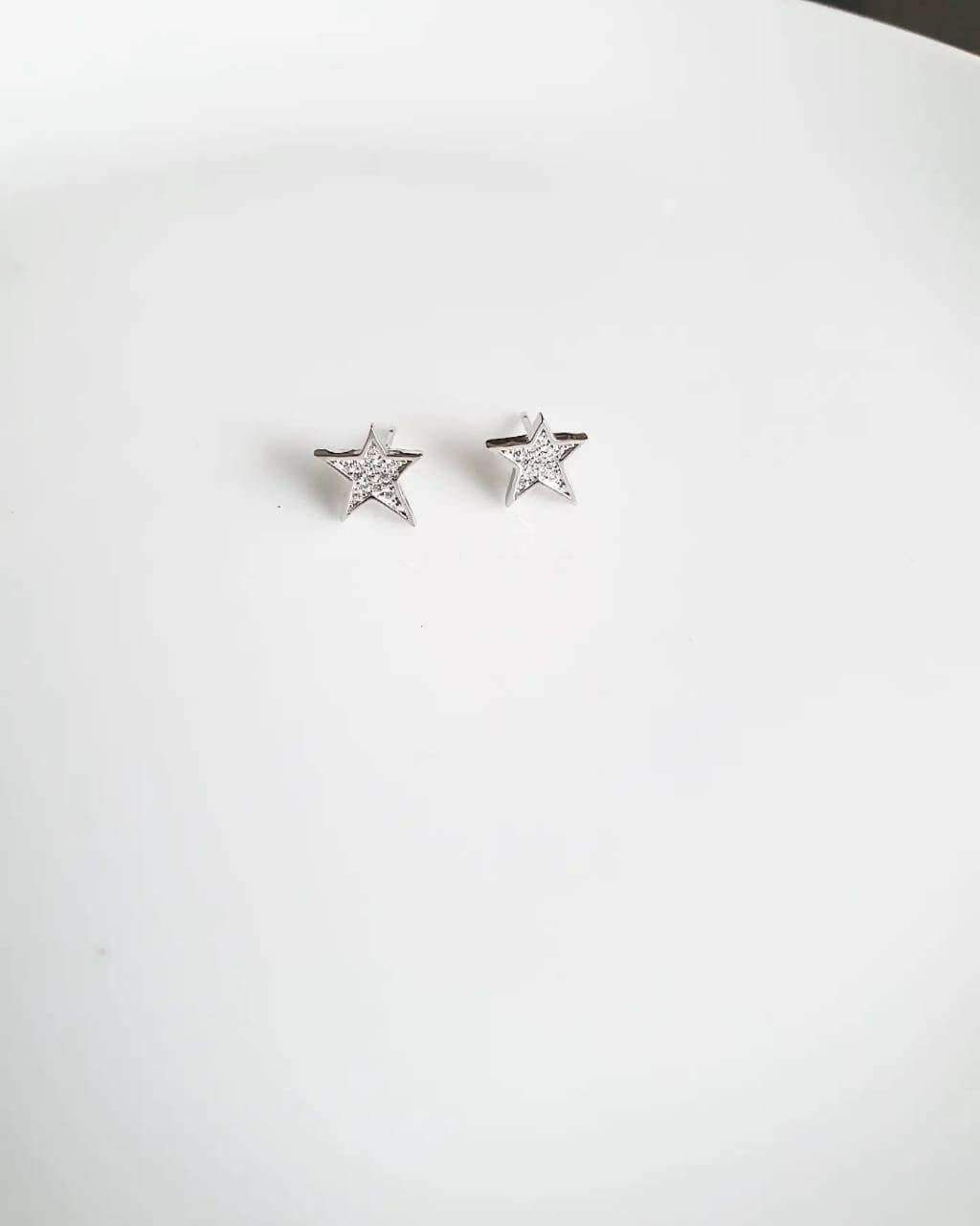 ESTRELLAS IRREGULARES CON CIRCONES PLATA