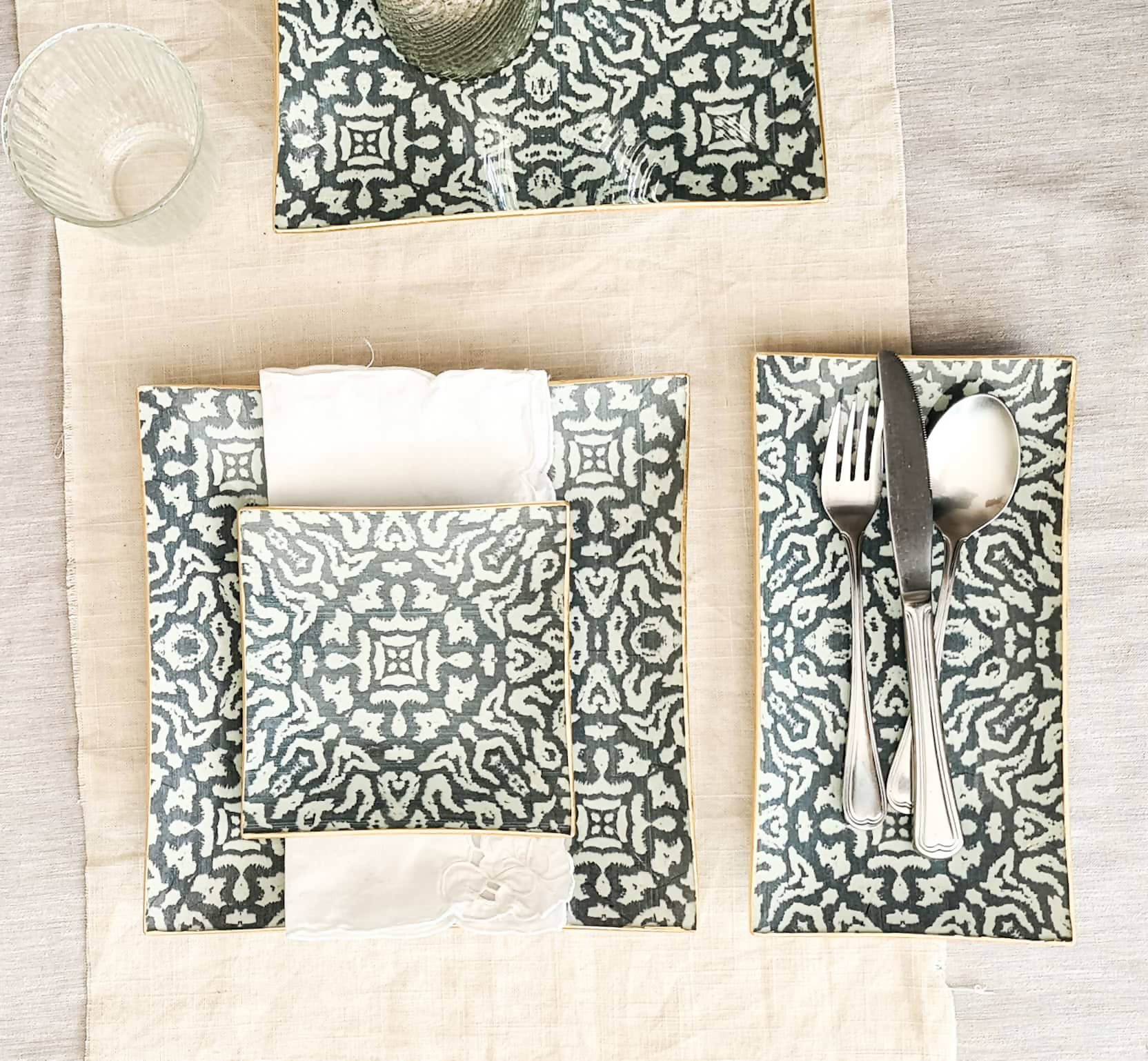 Plato cuadrado 15 cm, Etnico azul