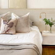 Cojín Clavel - 45 x 45