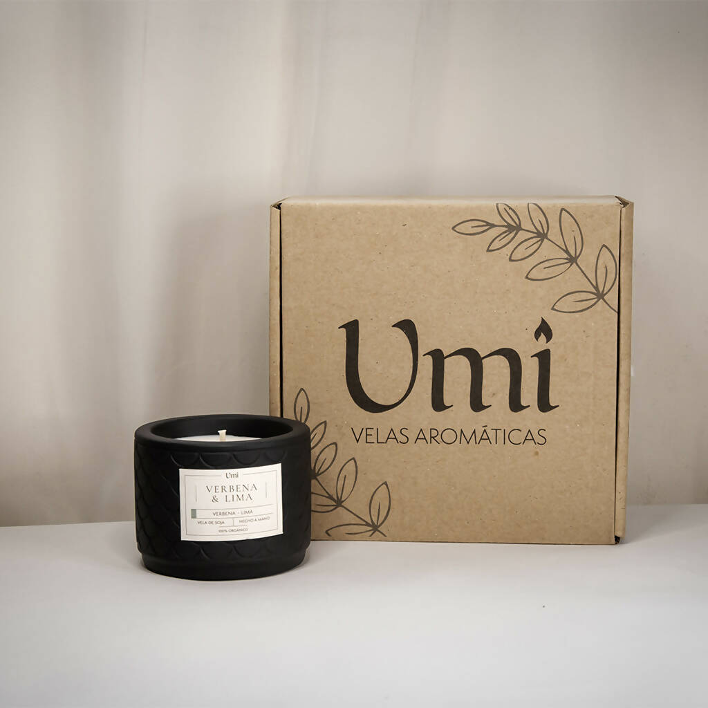 Vela de soja Umi aroma Verbena Lima - color negro 200gr